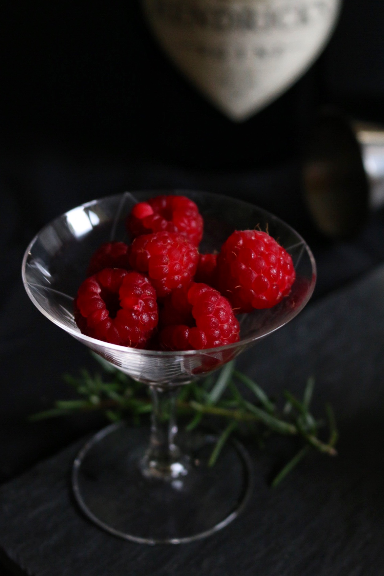 Raspberry Rosemary Smash by eat blog love