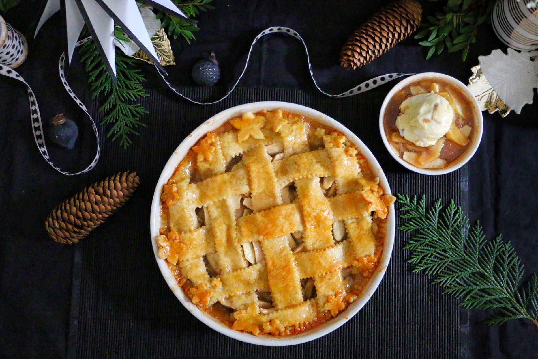 American Apple Pie - Amerikanischer Apfelkuchen | eat blog love