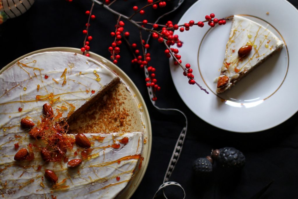 Easy peasy Nut Cake - der einfachste Nusskuchen der Welt by eat blog love