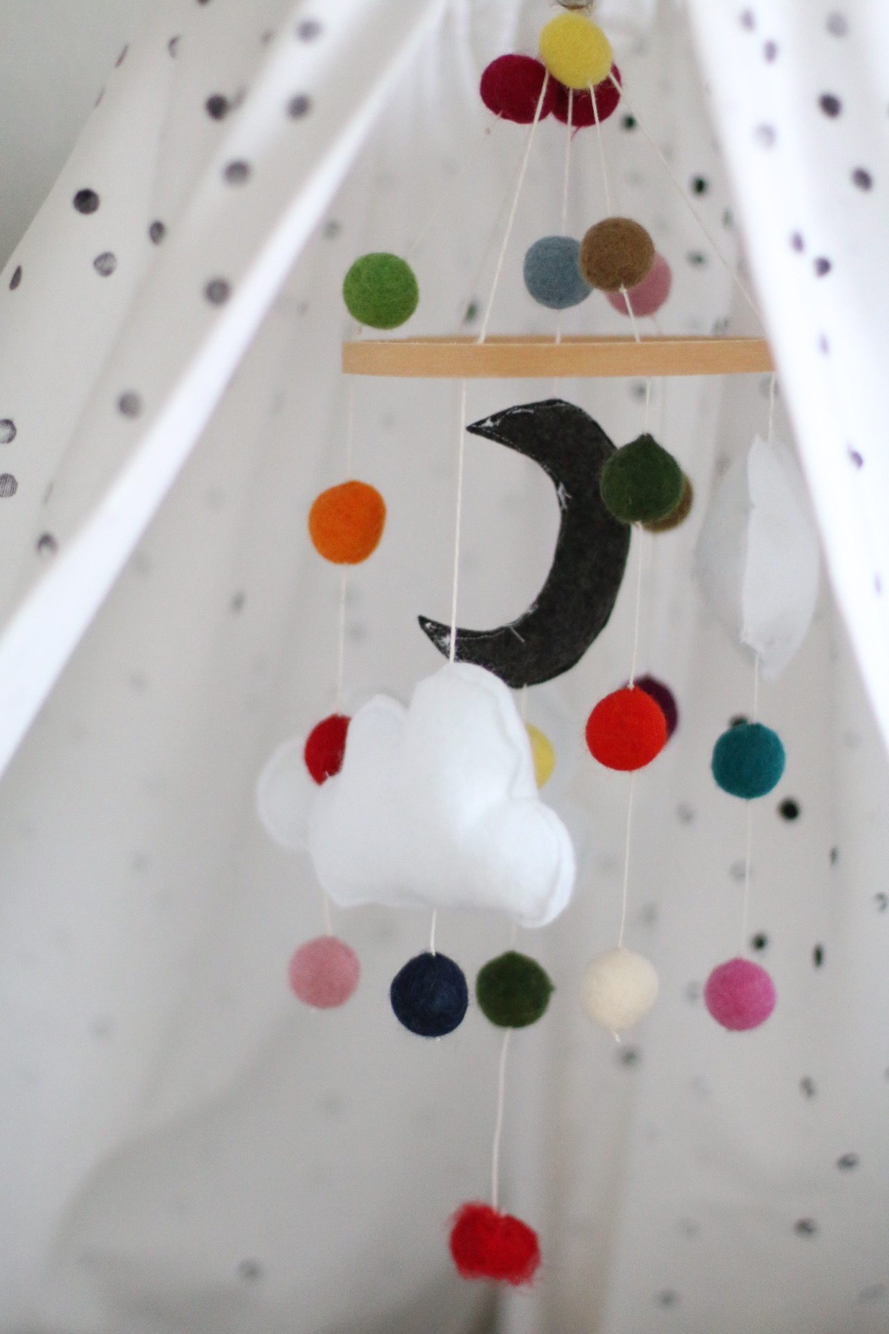 DIY - selbst gemachtes Baby Mobile by eat blog love