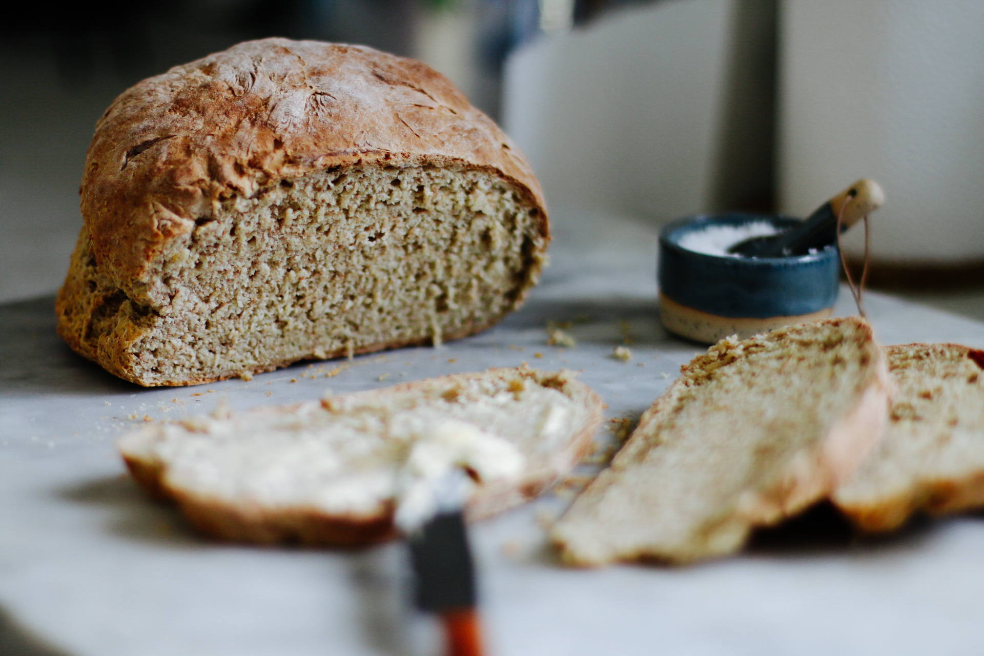 Sodabrot: Schnelles Buttermilch Brot ohne Hefe backen by eatbloglove.de ...