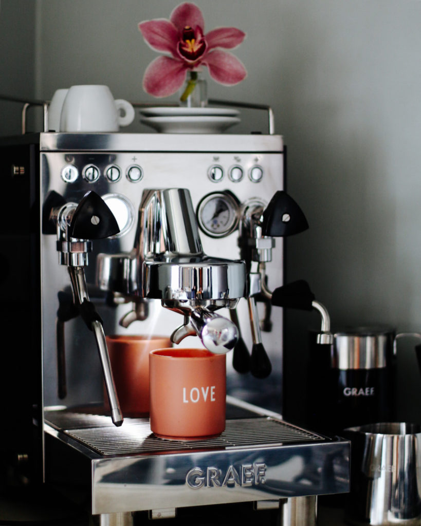 Home-Barista: Über Kaffee, die contessa von Graef & Latte Art by eat blog love