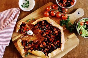 egane Crostata mit Sesam-Chili – Vetzgerei Rezept by eat blog love
